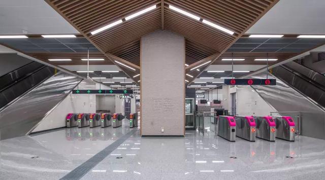 三号线最新时刻表，收藏就对了3号线最强攻略