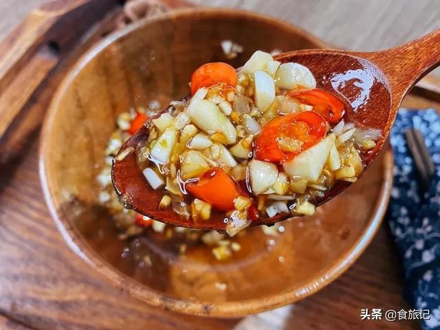 万能蘸料汁做法简单，拌鞋底子都好吃的7款万能蘸汁酱料大公开