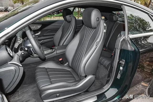 奔驰e级轿跑 coupe，最优雅的双门轿跑