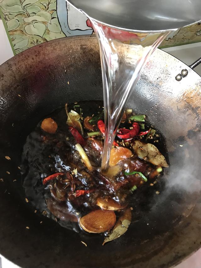 卤大肠的做法及配料，卤大肠的正宗的做法（照样卤出好吃入味的猪大肠）