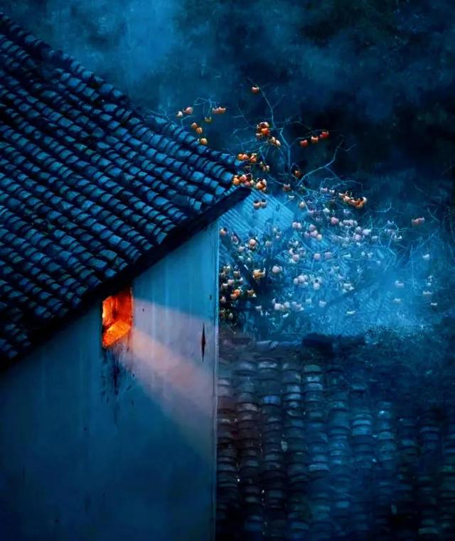 离离原上草全诗，白居易“离离原上草”一诗