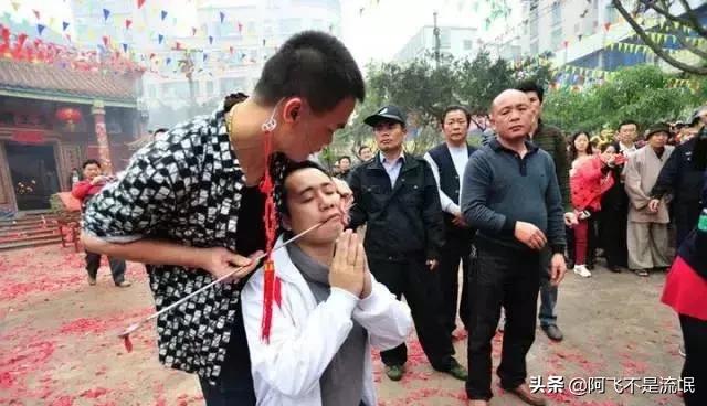 湛江民间习俗游神穿令是怎么回事，湛江年例神秘习俗