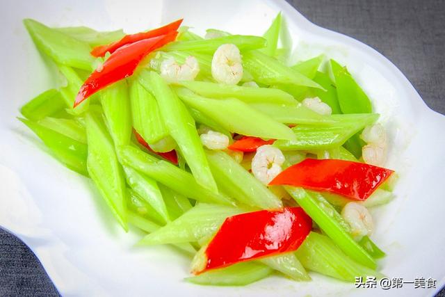 西芹炒虾仁q弹嫩滑不腥不柴，西芹炒虾仁的家常做法
