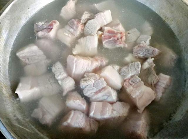 做卤肉的正确方法又香又好吃，教你一道“万能卤肉”做法