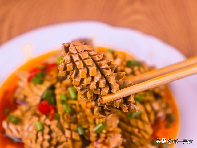 腰花最好看的做法，腰花这样做鲜嫩不老无腥味