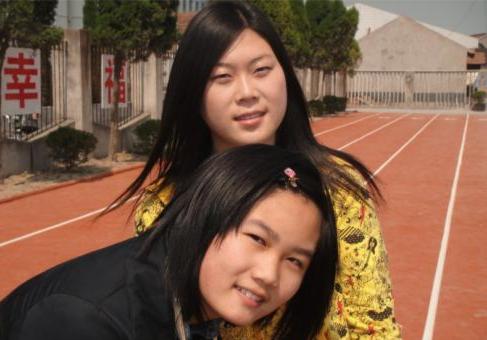 西单女孩 春晚，西单女孩任月丽捐款5万（11年前凭春晚走红,发誓要做第二个董明珠的