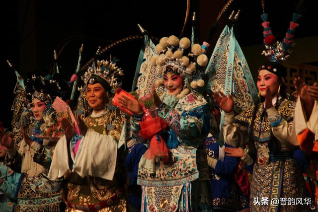 苗洁晋剧唱段全集，代表委员履职故事