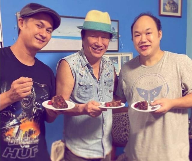 香港歌神许冠杰隐退，初代歌神许冠杰罕曝光