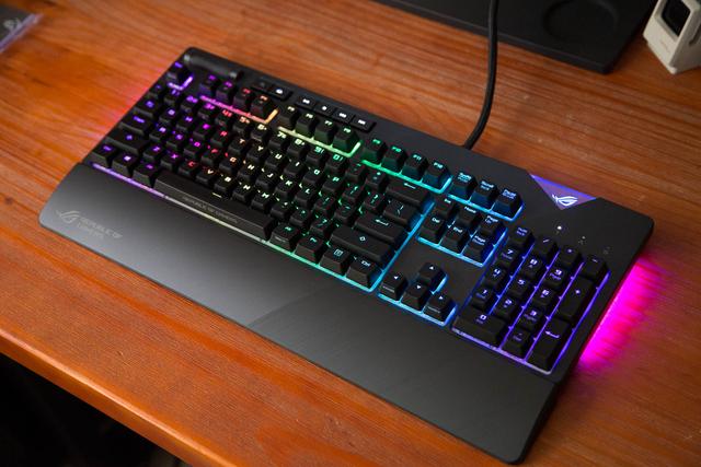 rog机械键盘白色，ROG龙神3代白色版水冷加入618大促