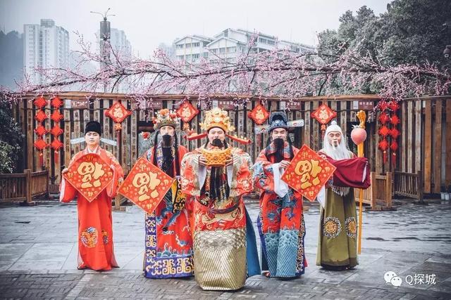 春节重庆旅游攻略必备，重庆人春节不出远门这里瞧