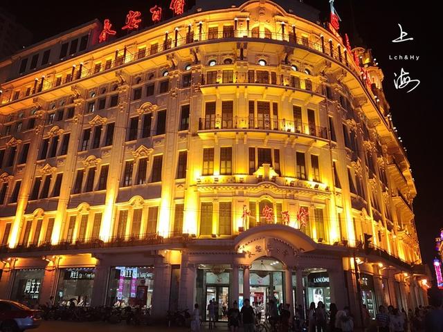 上海必去的景点推荐，上海经典必去景点盘点合集