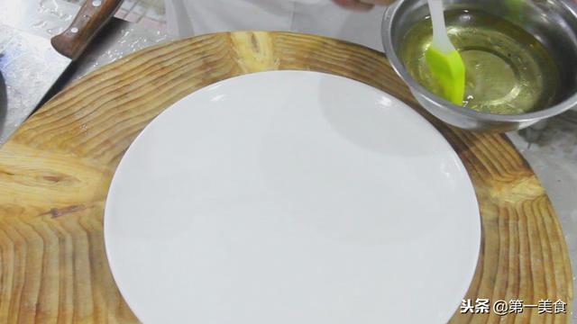 糯米排骨的做法，怎么做糯米排骨最好吃（大厨告诉你饭店糯米排骨做法）