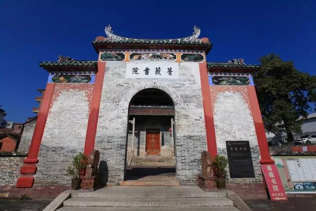 去梅州过年要送什么礼物，派发贺年礼物随感