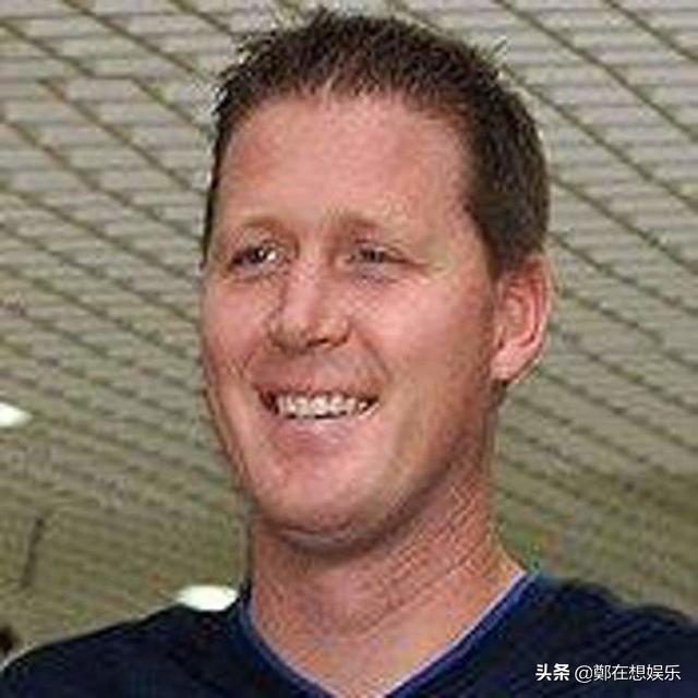 姚明各项数据在nba历史排名，分析姚明在NBA历史中锋的排名