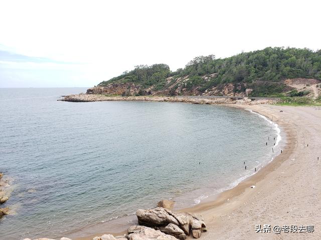惠州附近的海滩景点，惠州南表山旁还有三个如此优美的野沙滩