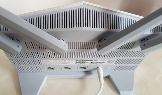 防蹭网家庭防火墙，安全好用的家庭防火墙路由