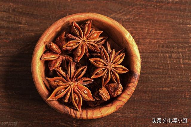 常用的22种香料，30种家用香料的特性和用途