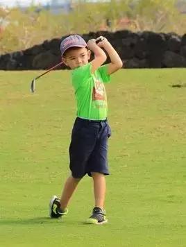 刘涛三个孩子分别是谁的，刘涛母子有多像