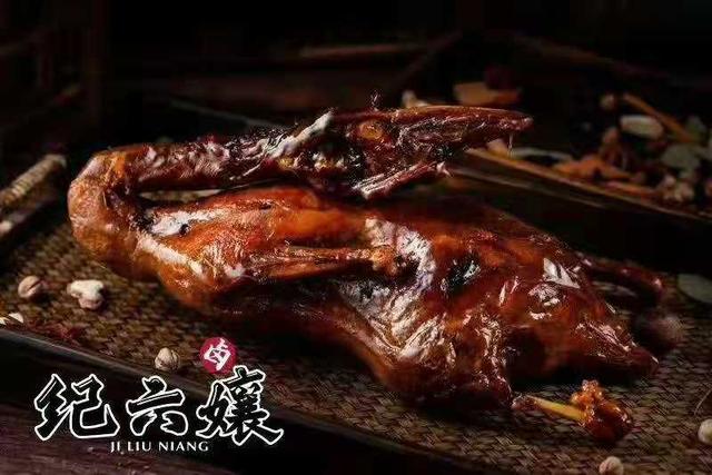 成都特产有哪些可带走，成都特产零食有哪些可以带走的（成都具有代表性的文化）