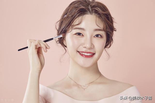 化妆品新手必备8种化妆品，30个你应该知道的护肤品