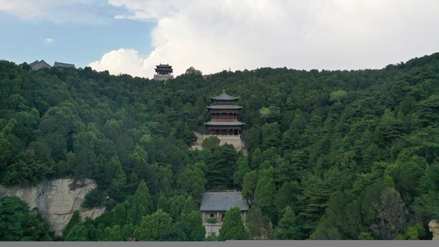 魏晋南北朝精湛而辉煌的石窟艺术，三国魏晋南北朝——略说四大石窟