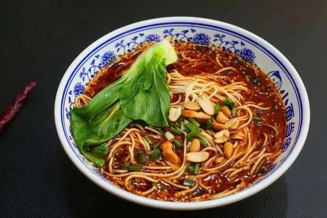 汤面怎么做好吃，9种非常好吃简单的汤面做法（简单又好吃的三种汤面做法）