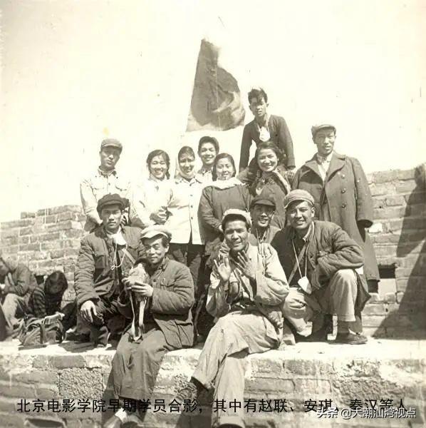 洪湖赤卫队贺英个人资料，1933年贺龙姐姐遇害