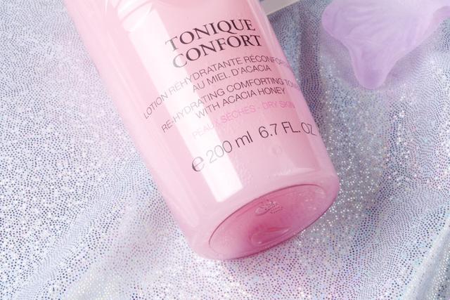 兰蔻大粉水好用吗，兰蔻粉水到底好在哪里（人人都夸的兰蔻粉水）