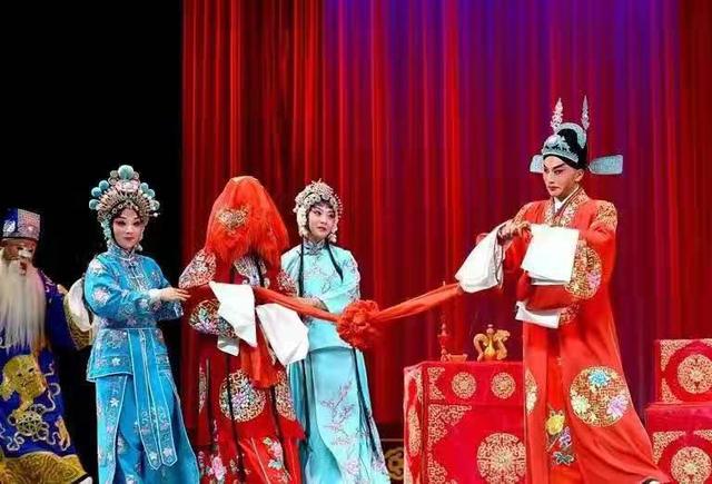 豫剧和京剧的区别，豫剧和京剧行当划分有何区别