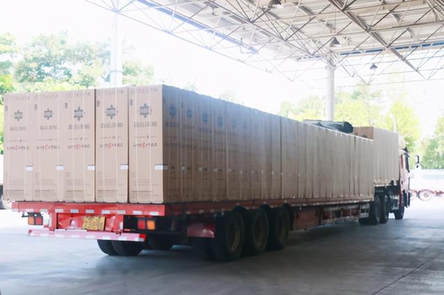 冰箱可以平躺运输吗，电冰箱在运送时能躺下来运输吗