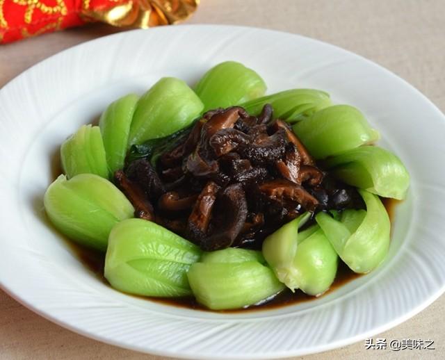 香菇油菜的做法最正宗的做法，高颜值的香菇油菜16种做法