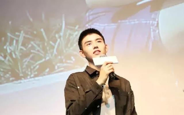 最好的我们电影余淮心疼耿耿，最好的我们粉丝相约