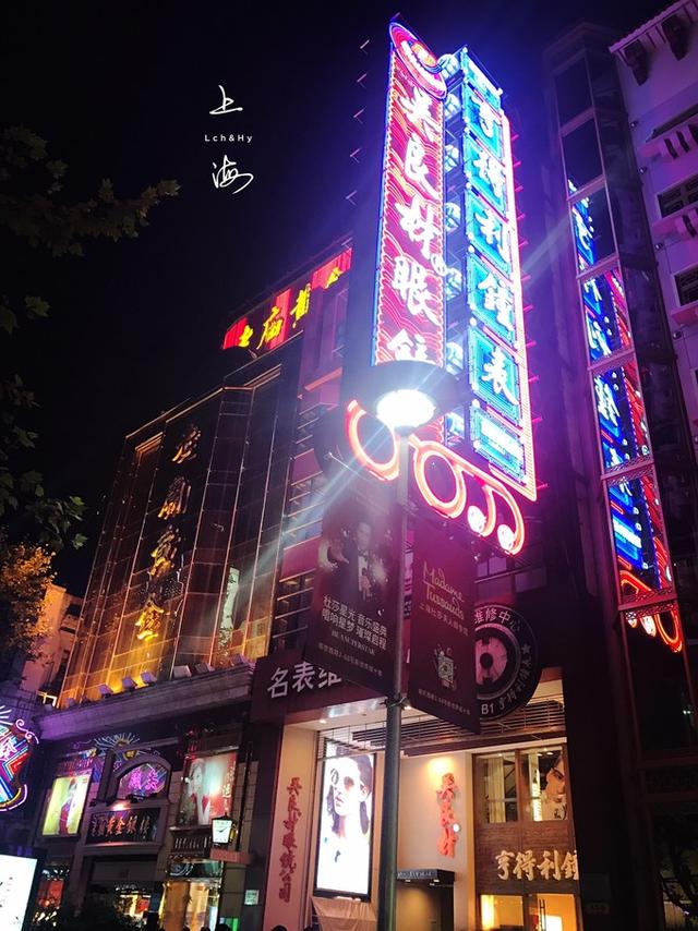 上海必去的景点推荐，上海经典必去景点盘点合集