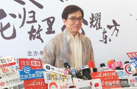 成龙以往荒唐事件，曾自爆多次嫖娼