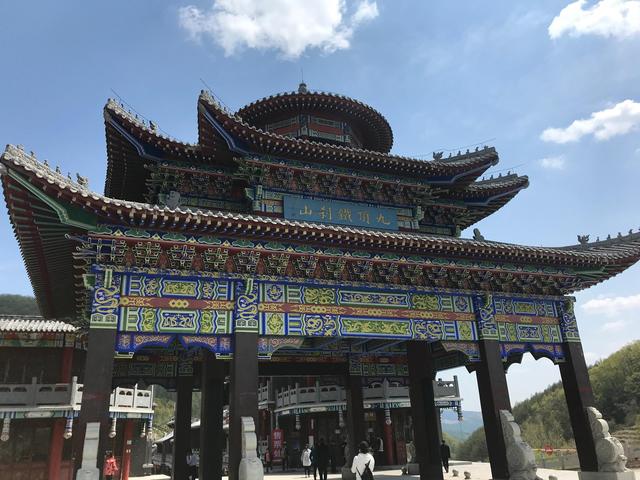 本溪关门山好还是千山好，山城本溪九鼎铁刹山值不值得去