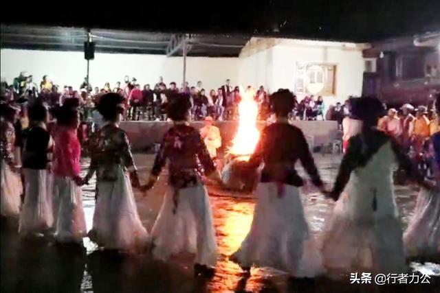 泸沽湖详细介绍，那些藏在春日里的诗意美景
