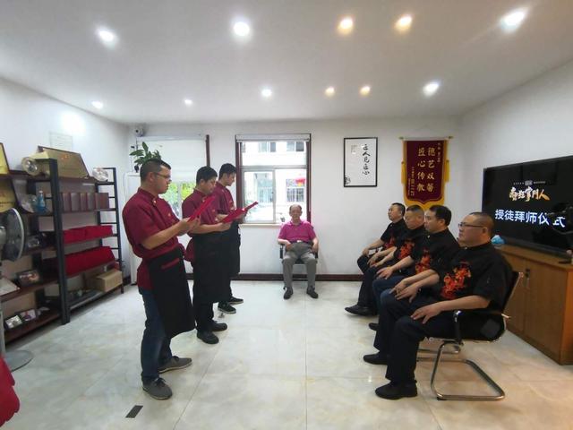 开面馆的经典方法，初创业开小面馆几点经验教训