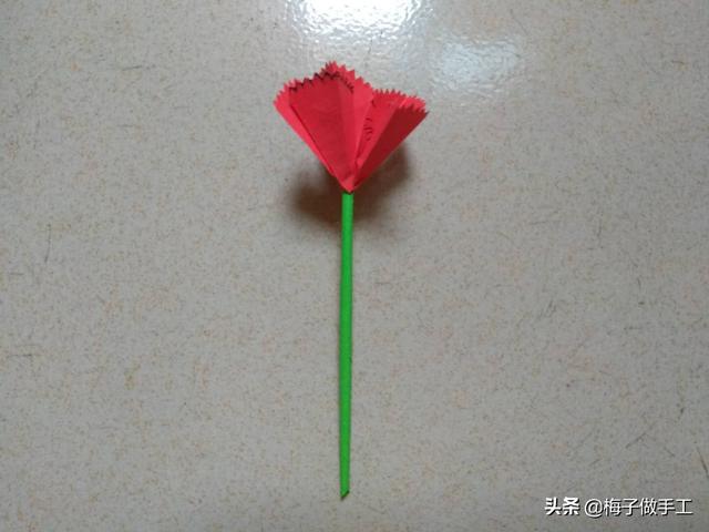 纸藤花康乃馨手工折纸步骤，折纸手工DIY母亲节到了