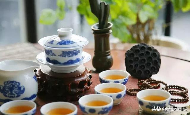 陶器和瓷器的区别，瓷器和陶器有什么区别