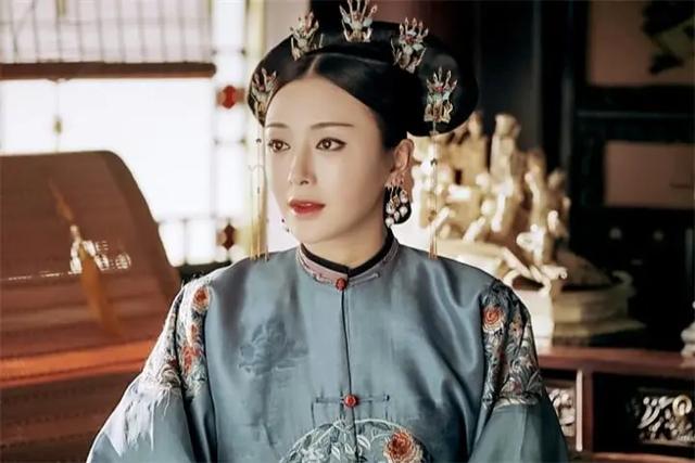 陆川秦岚分手原因，陆川评价秦岚分手原因（因黄晓明赔上千万违约金）