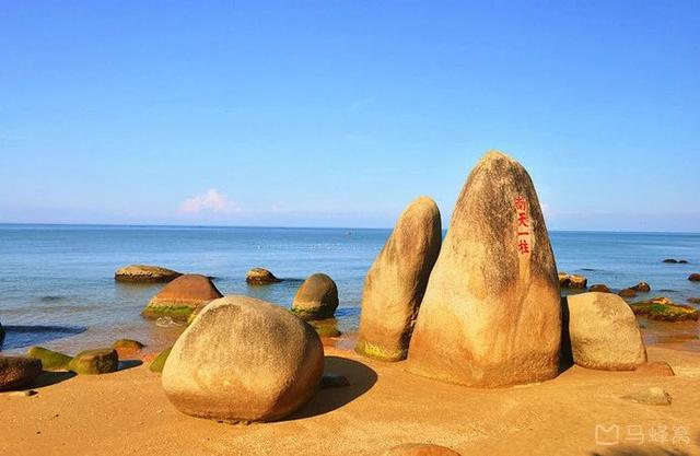 海南三亚旅游景点，三亚必去十个景点