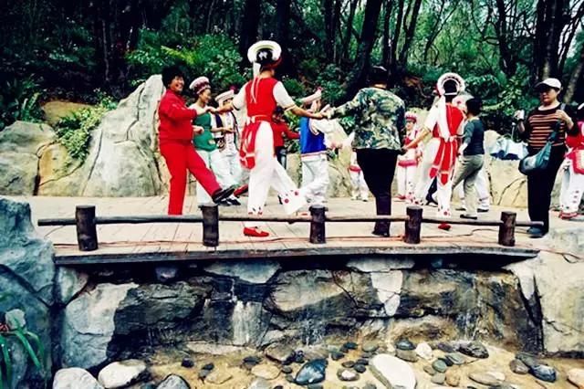 云南特色少数民族节日都在这了，云南春节旅游景点有哪些风俗