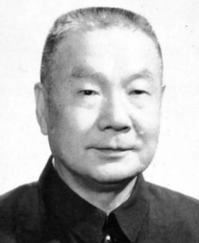 120师为啥是3个师里面人数最少的，八路军的三个师