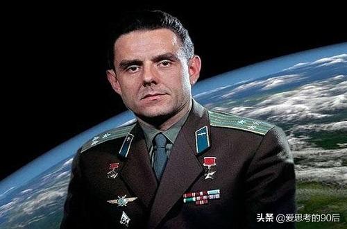 做大事者不拘小节的人，真正厉害的人，都“深藏不露”