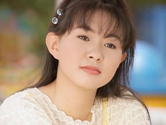 2000年卓依婷死亡的真相，卓依婷为何离开歌坛