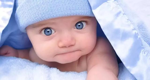 宝宝发育最新标准是多少，一张婴儿发育时间表