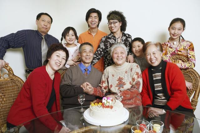 七大姑八大姨都是什么亲戚，民法典在身边丨七大姑八大姨