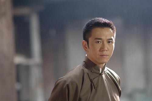 渣男鼻祖温兆伦，温兆伦一生（“渣男始祖”登上《披哥》引发回忆杀）