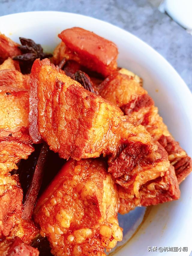 红烧肉的正确做法电饭煲，你用过电饭锅做红烧肉吗