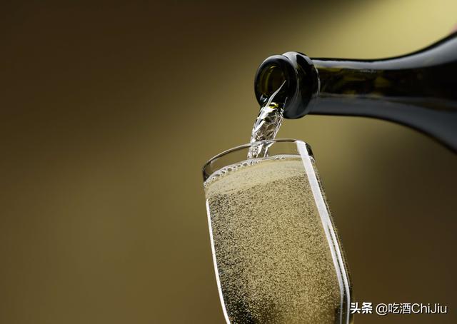 庆祝开香槟的正确方法，为什么要喝香槟